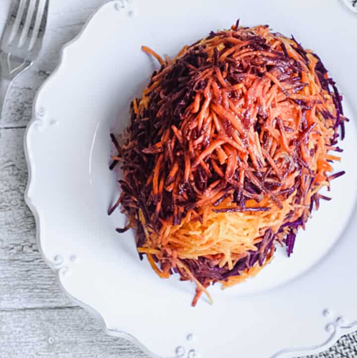 French Grated Carrot Salad (Carottes Râpées) - From The Larder