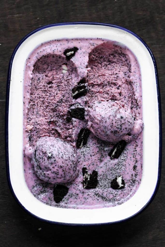 A dish of ice cream