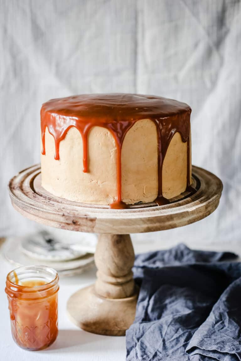 This gluten-free Salted Caramel Chocolate Espresso Cake is one of my favourite cakes from the cake stall. A chocolate lover’s sponge sandwiched together with silky salted caramel swiss meringue buttercream and drizzled with thick luscious salted caramel.