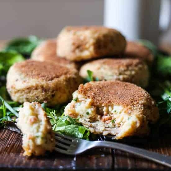 Simple Salmon Fishcakes Simple Salmon Fishcakes