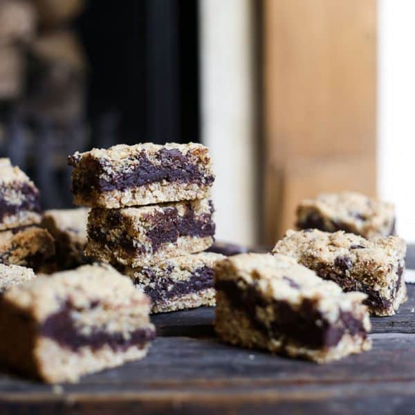 Nutella Fudge Oat Bars {gluten-free}
