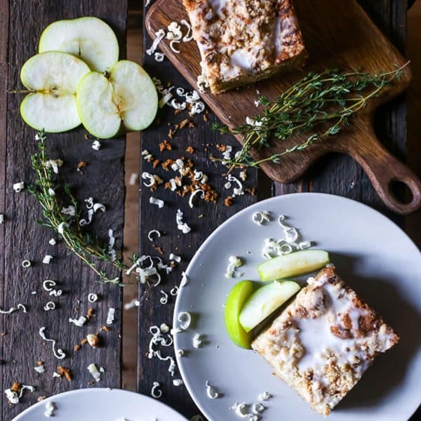 Apple Cheddar Thyme Crumble Cake Apple Cheddar Thyme Crumble Cake