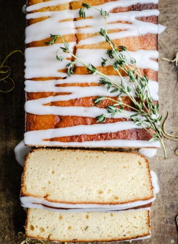 Whole Lemon Cake from above with slices