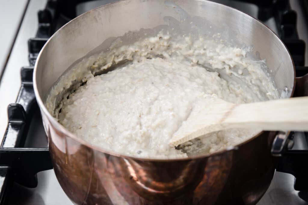 A saucepan of porridge