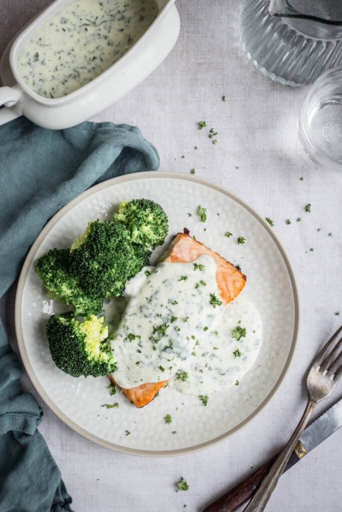 GlutenFree Parsley Sauce From The Larder