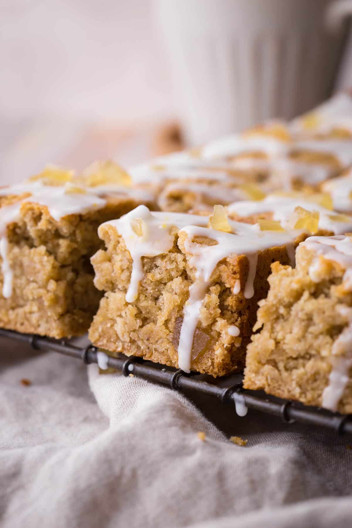 A cooling rack full of lemon iced ginger parkin.