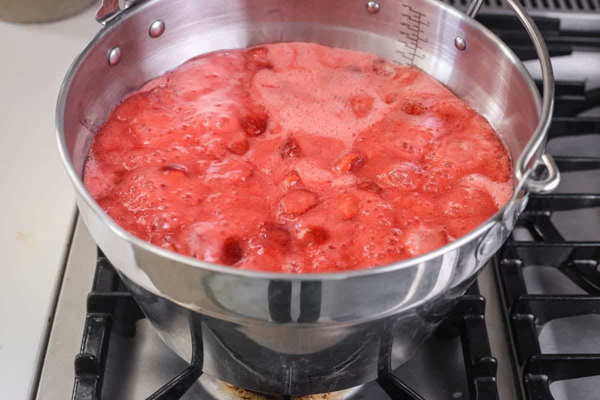 Jam at a rolling boil in a maslin pan.