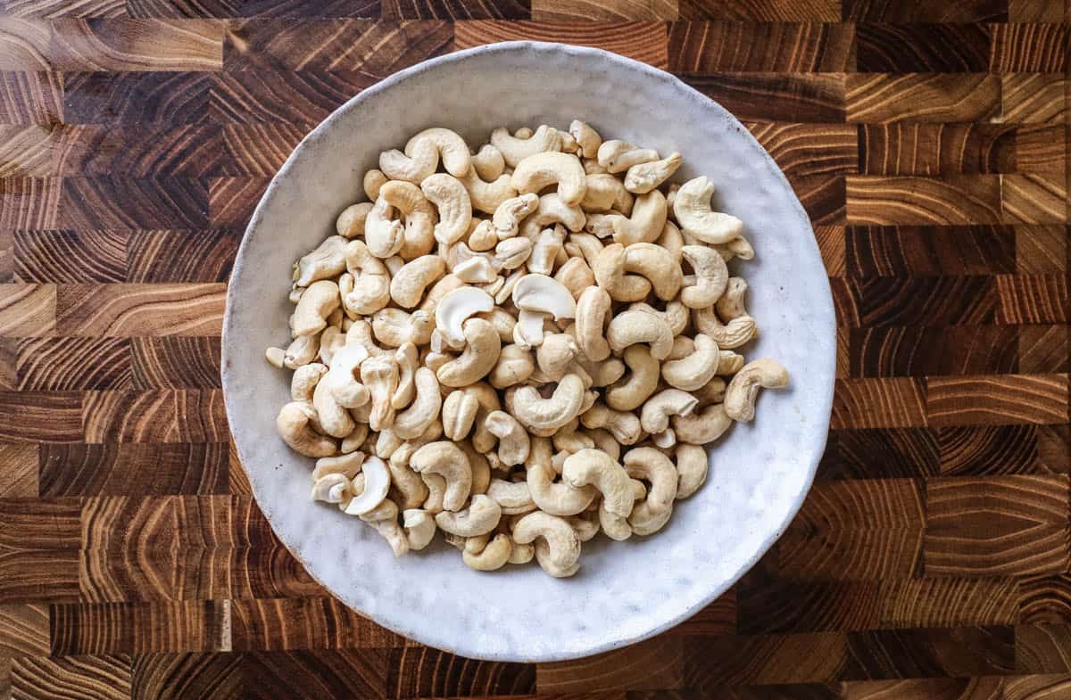 300g raw cashews in a bowl.